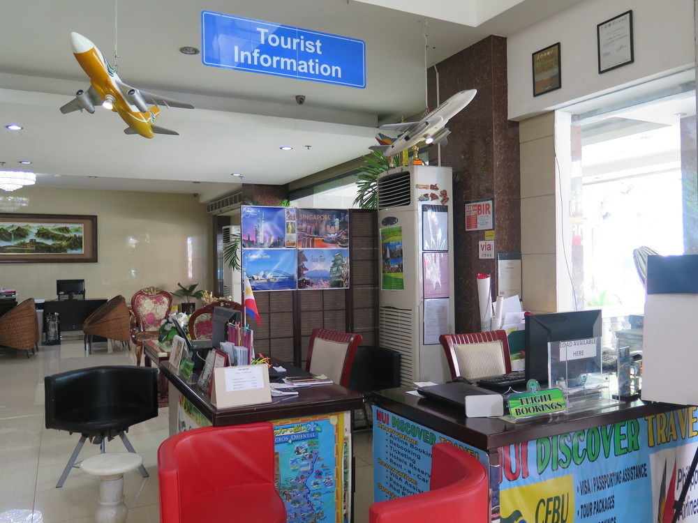 Hotel Essencia Dumaguete City Esterno foto