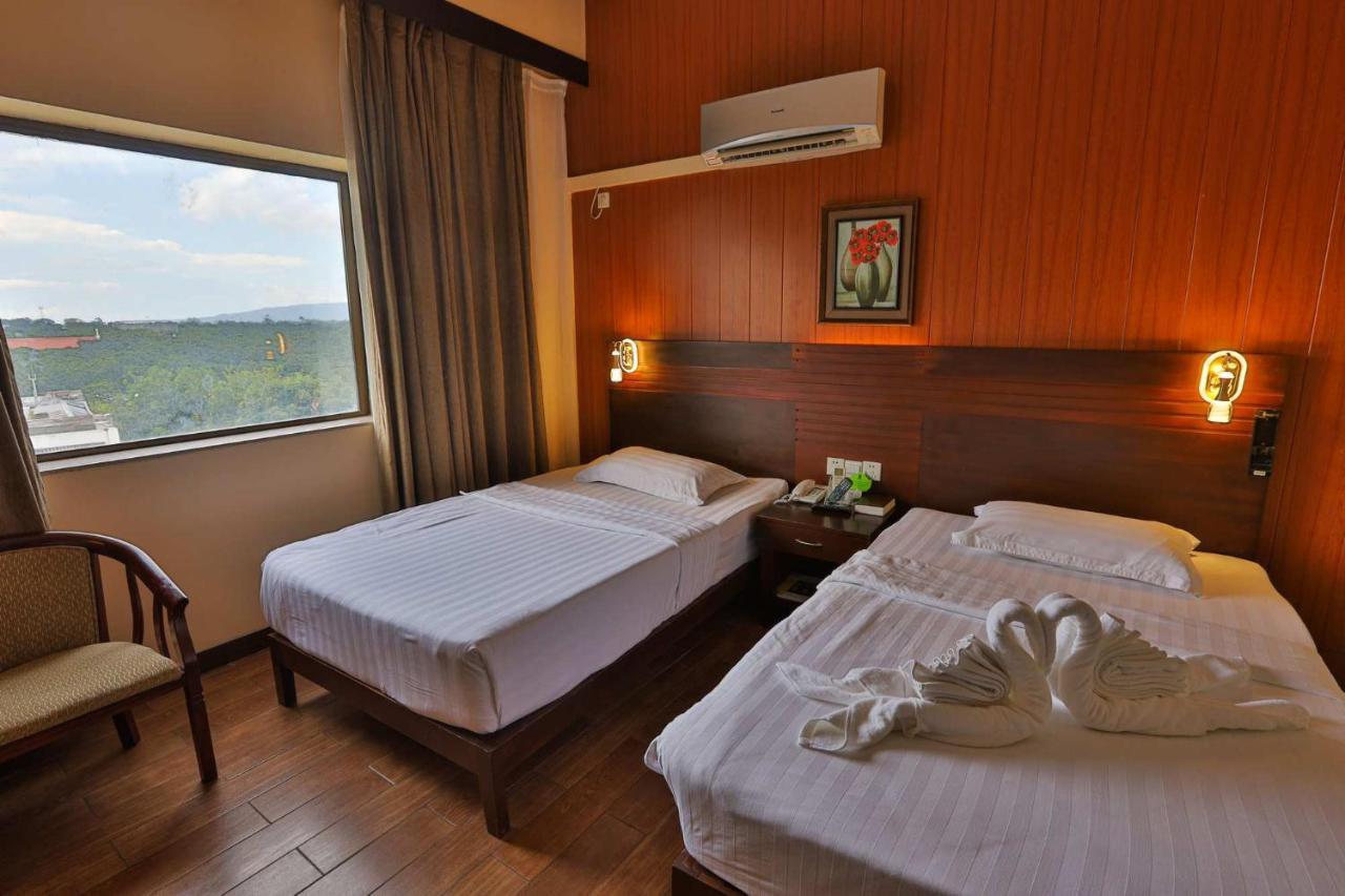 Hotel Essencia Dumaguete City Esterno foto